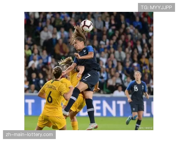 卡利亚里2-2绝平热那亚，拿到关键一分脱离降级区